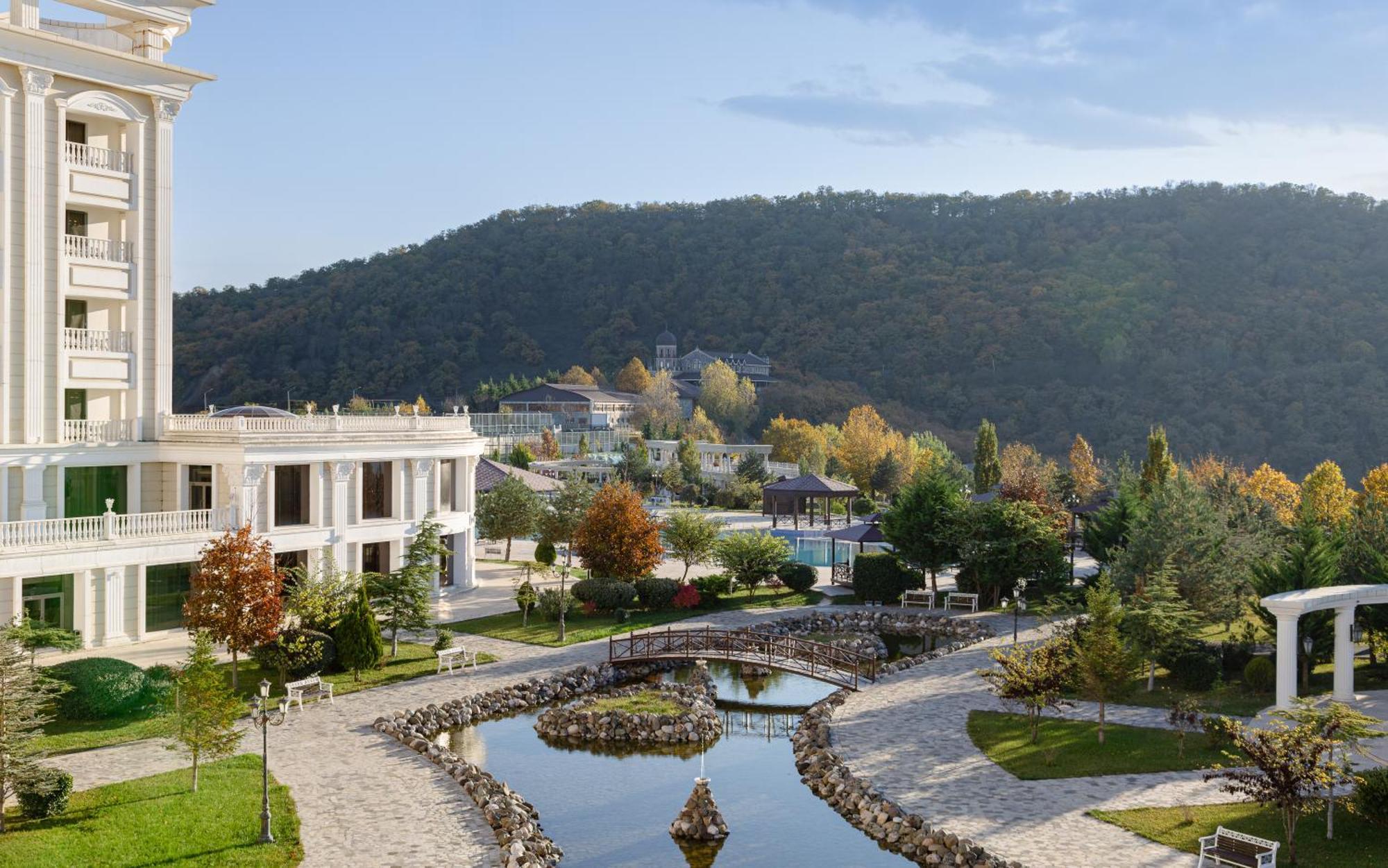 샤마키 팰리스 샤라딜 호텔 Seredil 외부 사진 The resort